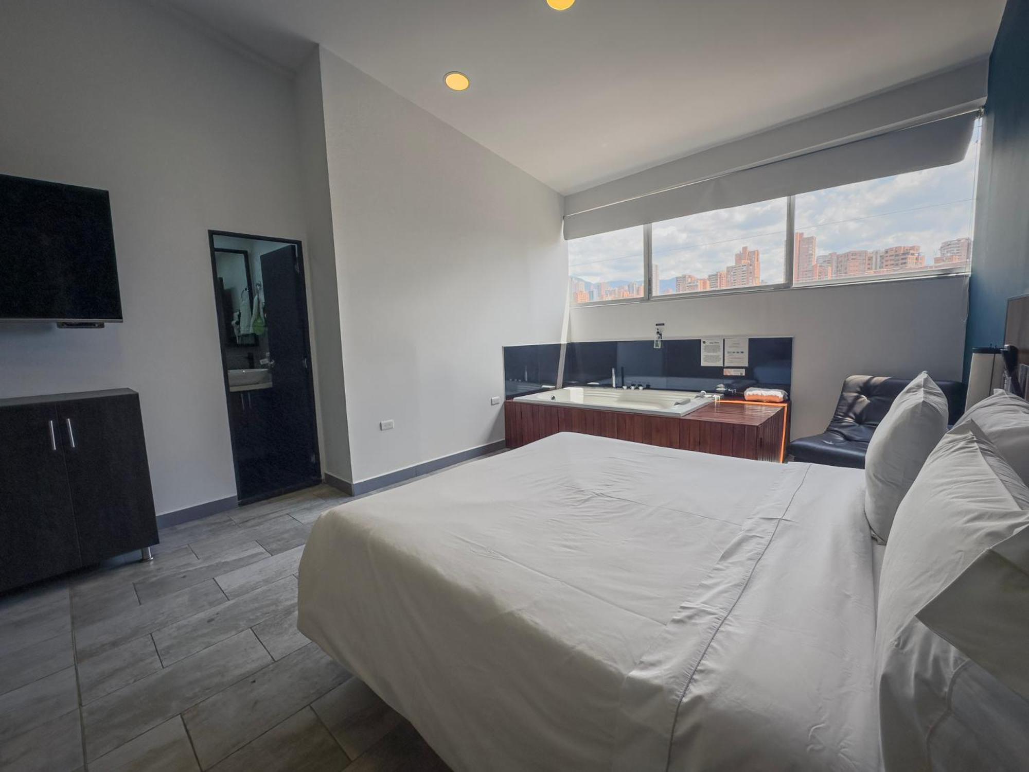Provenza Lofts Aparthotel เมเดยิน ภายนอก รูปภาพ
